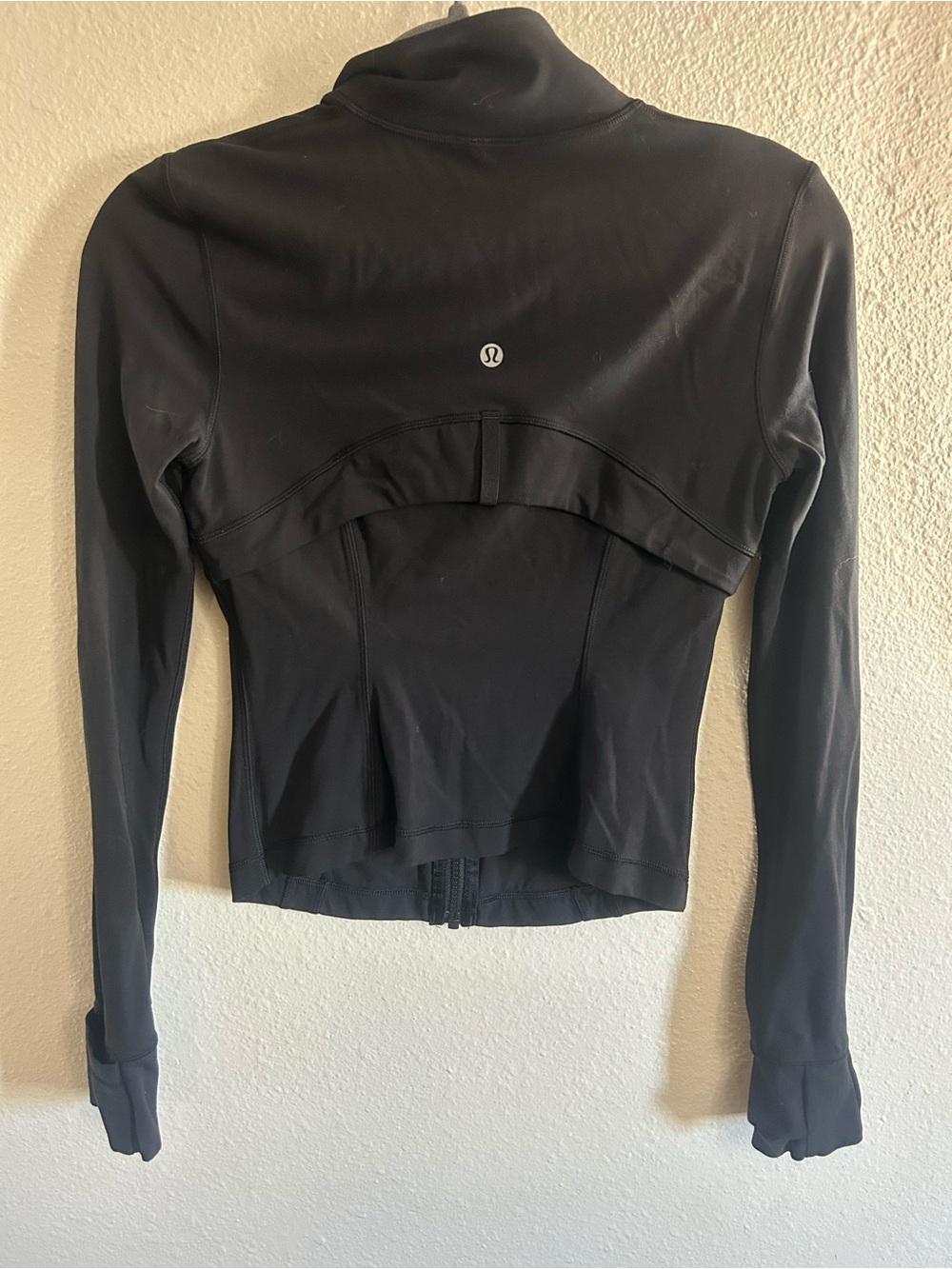 Lululemon Define Cropped Black Fitted Jacket Womens Size 4 - Picture 8 of 10